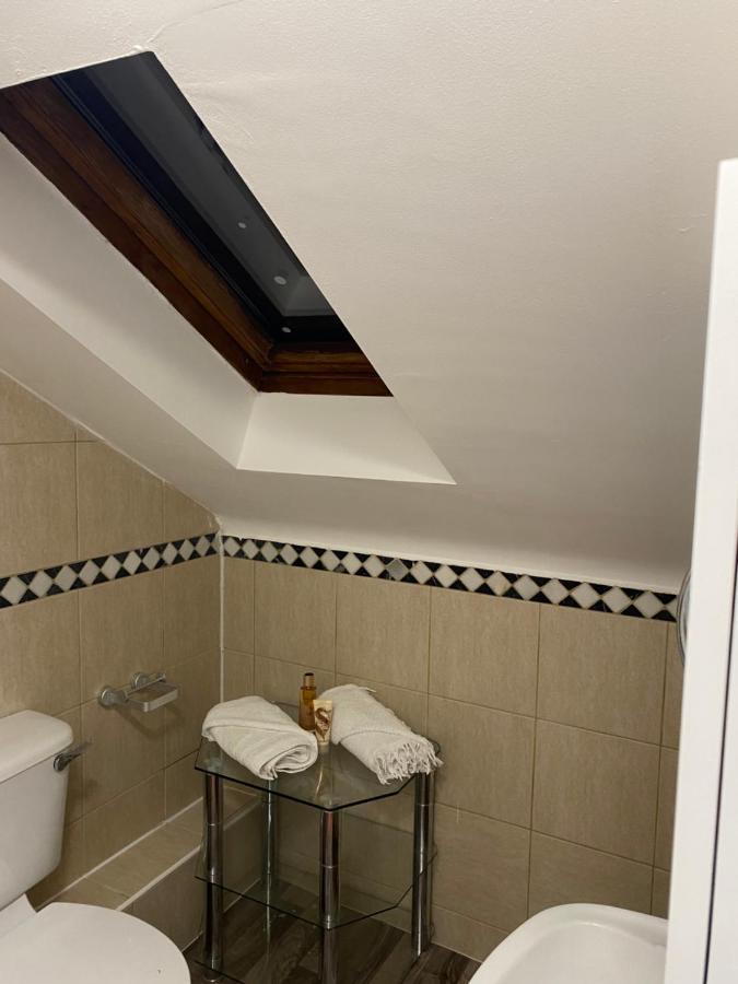 Studio Flat Hatch End Eksteriør bilde